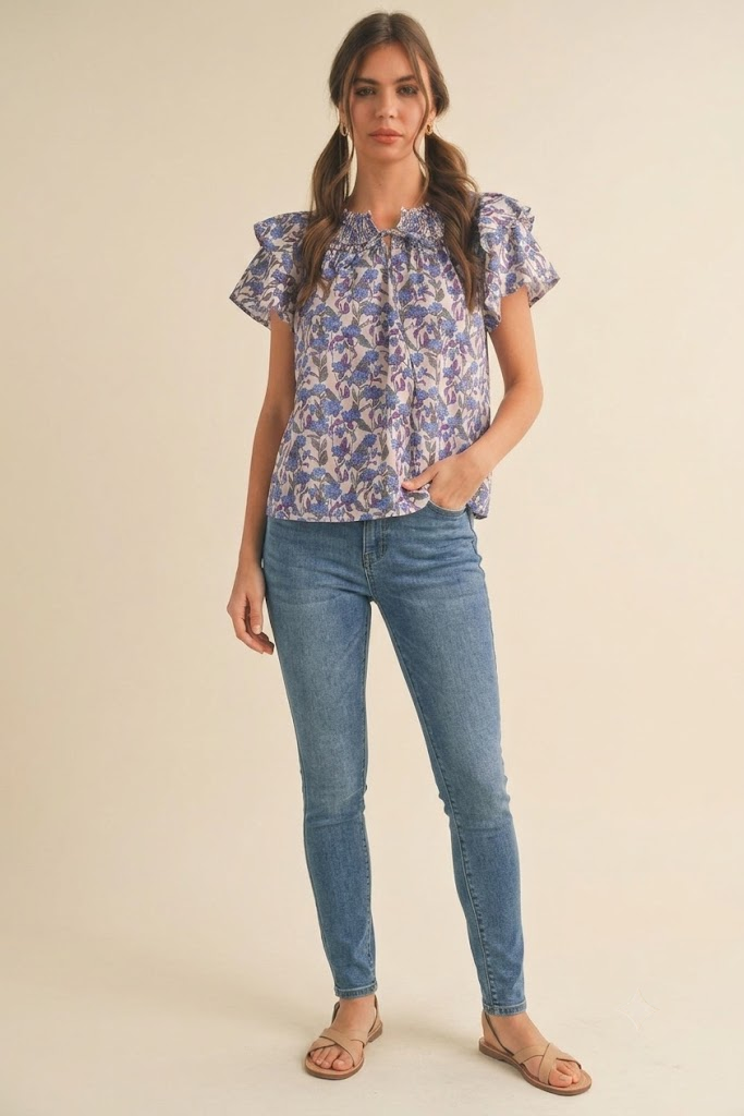 &MERCI - Floral Flutter Sleeve Smocked Top